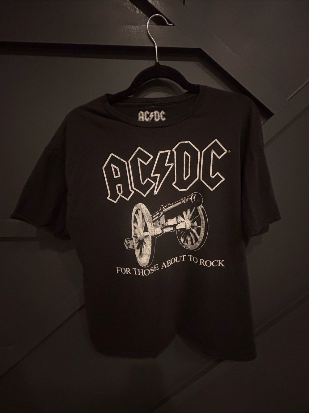 AC/DC Black Short-Sleeve Cannon Graphic Tee